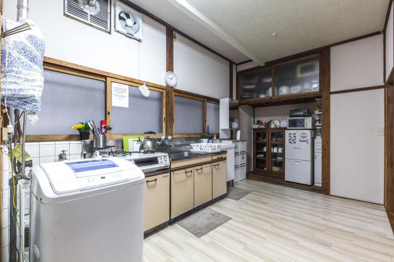 Samurai House - Large Family House, West Shinjuku โตเกียว ภายนอก รูปภาพ