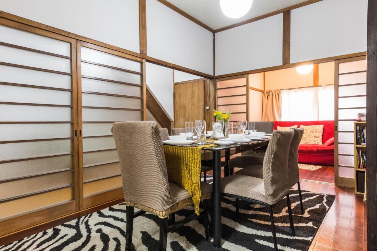 Samurai House - Large Family House, West Shinjuku โตเกียว ภายนอก รูปภาพ