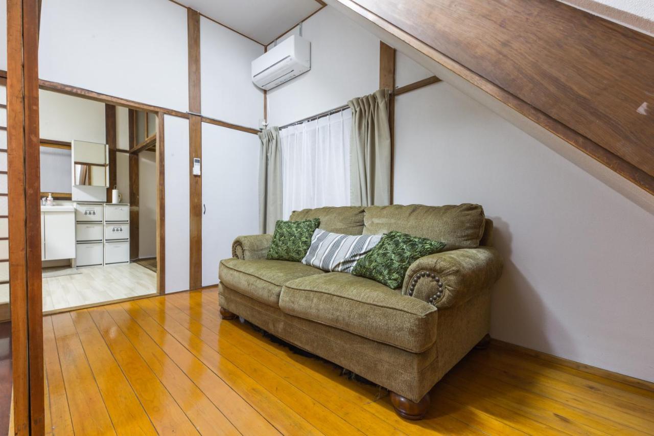 Samurai House - Large Family House, West Shinjuku โตเกียว ภายนอก รูปภาพ