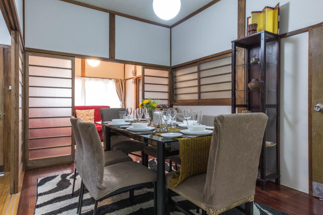 Samurai House - Large Family House, West Shinjuku โตเกียว ภายนอก รูปภาพ