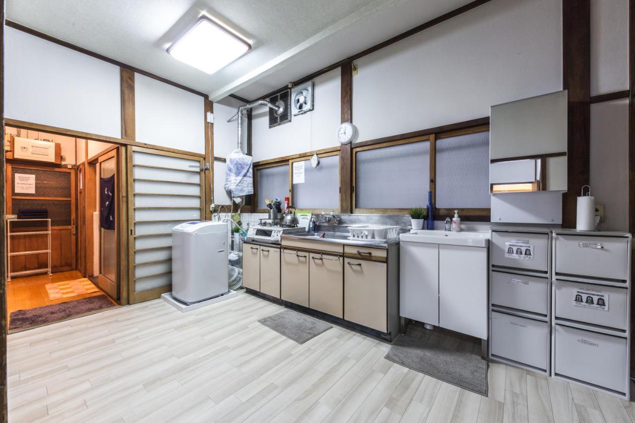 Samurai House - Large Family House, West Shinjuku โตเกียว ภายนอก รูปภาพ