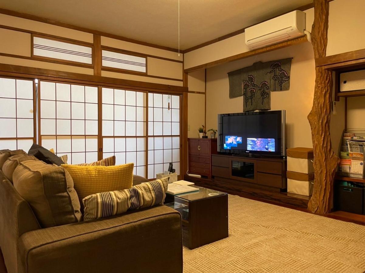Samurai House - Large Family House, West Shinjuku โตเกียว ภายนอก รูปภาพ